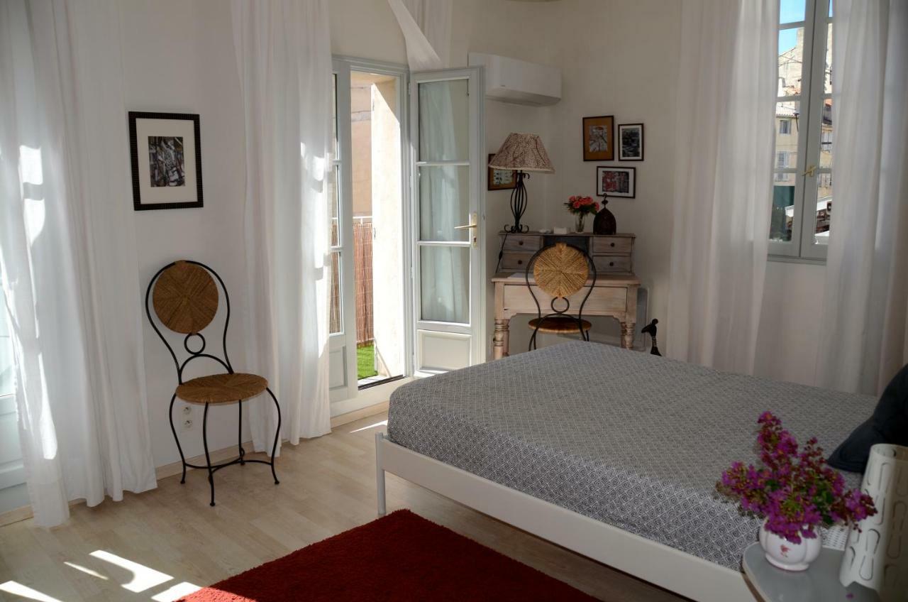 Bel Appartement Villeneuve Les Avignon Exterior foto